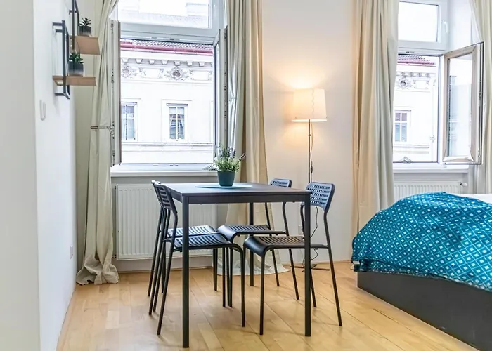 Affordable 2br Near Wiener Stadthalle * Wien