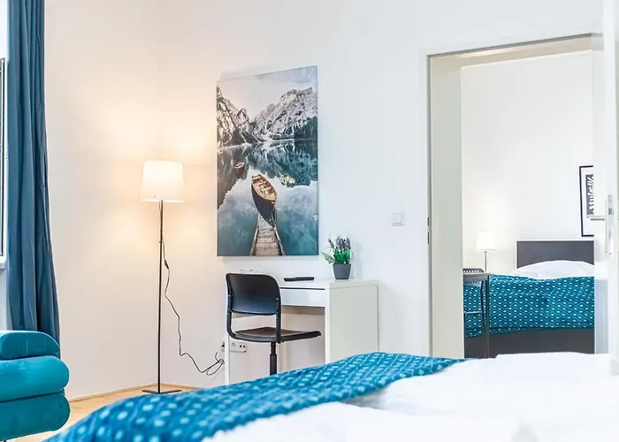 Affordable 2br Near Wiener Stadthalle Apartment