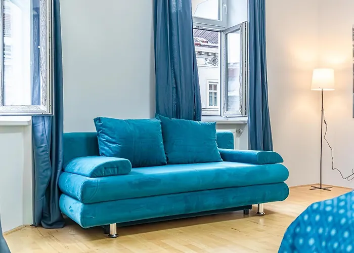 Affordable 2br Near Wiener Stadthalle *
